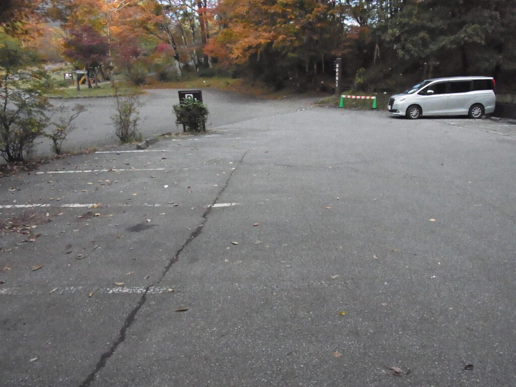 日光 霧降の滝駐車場
